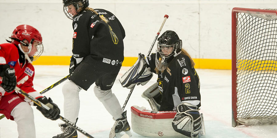 stavanger-hockey-girls